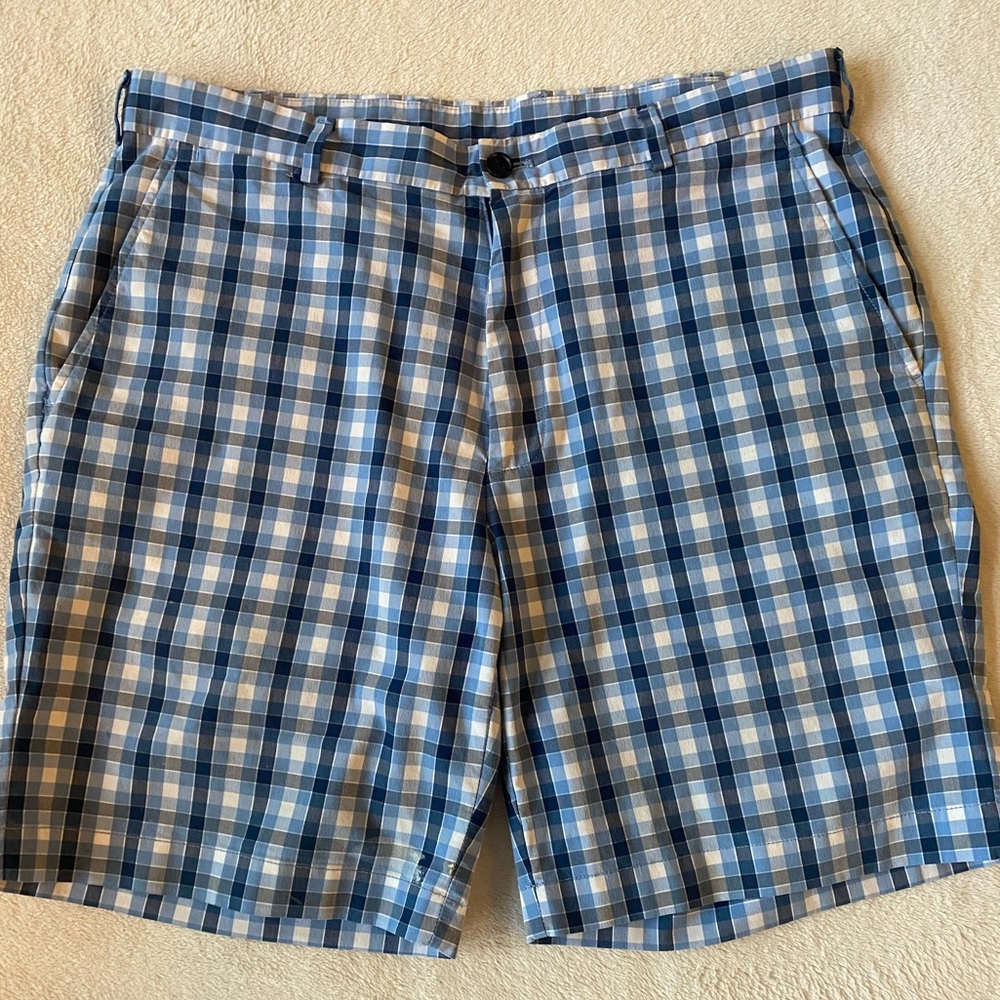 Men’s Brooks Brothers shorts